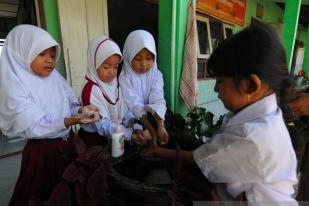 Belajar Tatap Muka Dilarang, Kecuali Sekolah di Zona Hijau