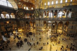 Hari Ini, Shalat Jumat Pertama di Hagia Sophia Setelah 86 Tahun