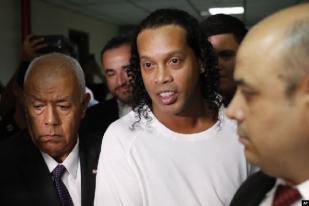 Ronaldinho Bebas Usai Jalani Tahanan Rumah di Paraguay