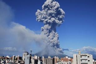 Gunung Sakurajima Meletus, Memuntahkan Abu Setinggi 5.000 Meter