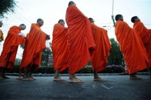 Monks Without Borders: Organisasi Para Pendeta Buddha