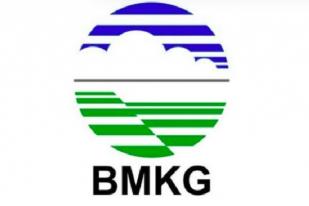 BMKG: Waspada Potensi Cuaca Ekstrem Periode Peralihan Musim