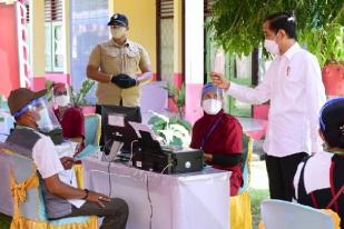 Jokowi Pastikan Distribusi Vaksin COVID-19 Merata