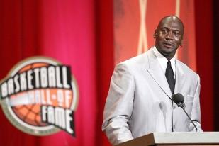 Michael Jordan Akan Jadi Presenter Acara Kobe Bryant