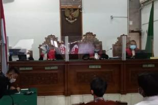 Hakim Vonis Bebas Mandor Renovasi Gedung Kejagung