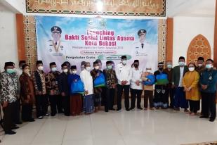 Kemenag Bekasi Bakti Sosial Lintas Agama Peringati Hari Santri 2021