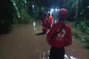 Tiga Desa di Cirebon Masih Tergenang Banjir