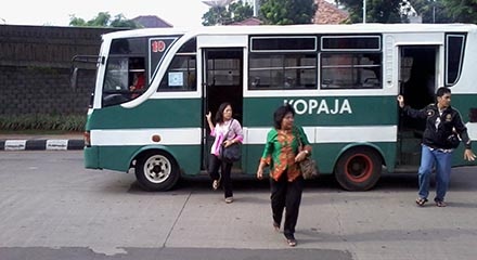 Kantor Wali Kota Jaksel, Beberapa Pegawai Masih Gunakan Kendaraan Pribadi