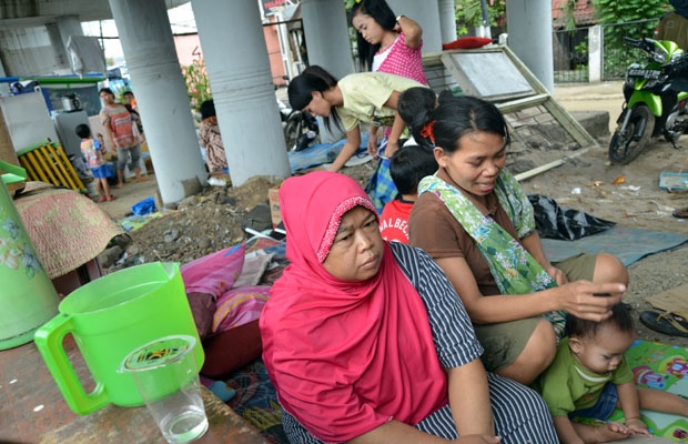 Pengungsi Korban Banjir Rawajati Masih Trauma untuk Kembali Ke Rumah