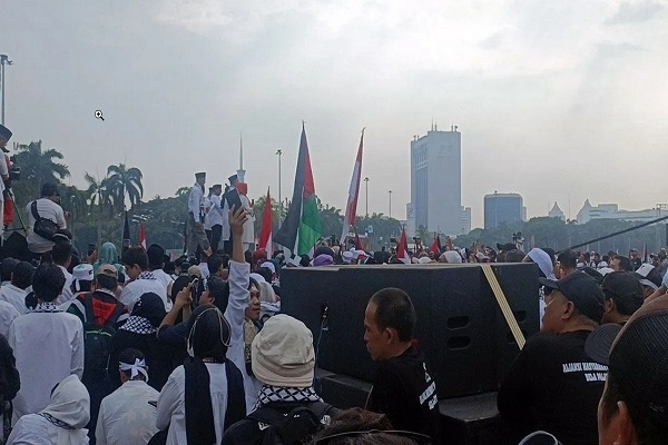 Sejumlah Menteri Hadiri Aksi Bela Palestina di Monas, Jakarta