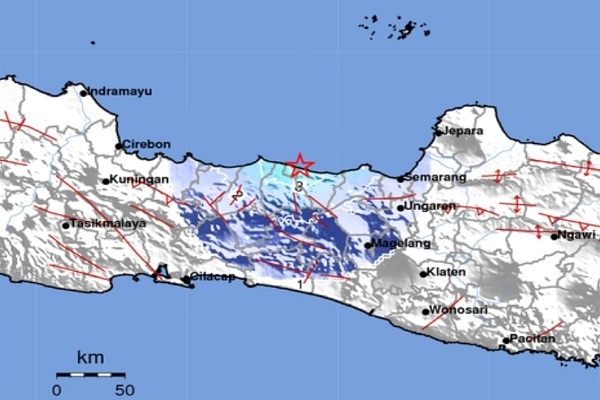 Gempa Bumi Dangkal Berkekuatan 4,4 Guncang Batang, Jateng