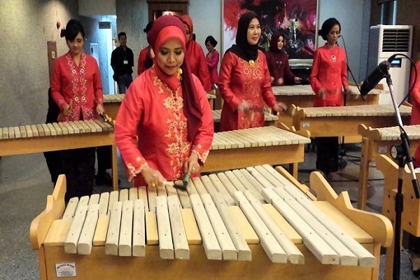 Kolintang sebagai Warisan Budaya UNESCO: Jembatan bagi Asia dan Afrika Barat