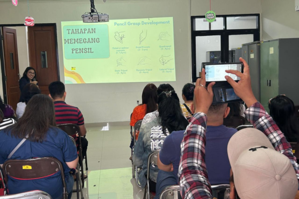 Ciptakan Pribadi yang Cerdas Lewat Pembelajaran Neuroscience