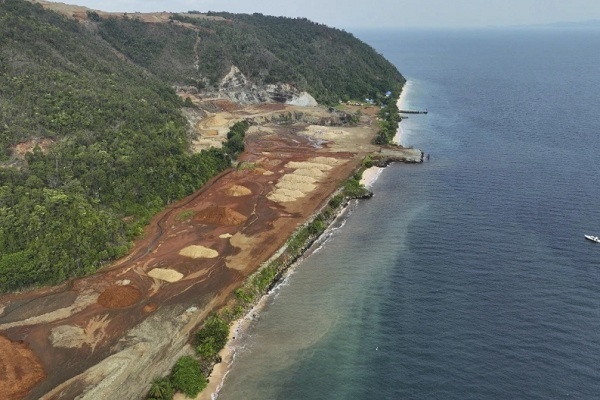 Para Ahli Peringatkan Risiko Penambangan Nikel Terhadap Wilayah Laut Raja Ampat