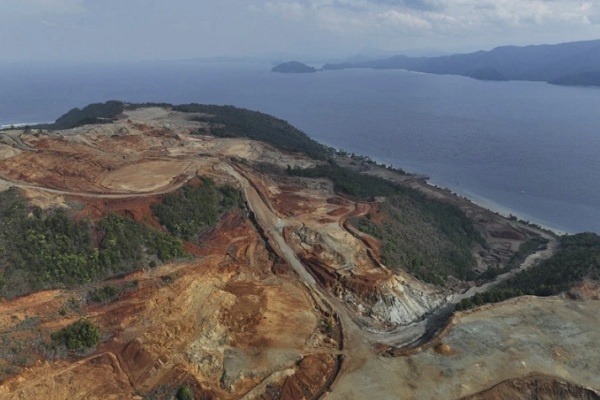 Para Ahli Peringatkan Risiko Penambangan Nikel Terhadap Wilayah Laut Raja Ampat