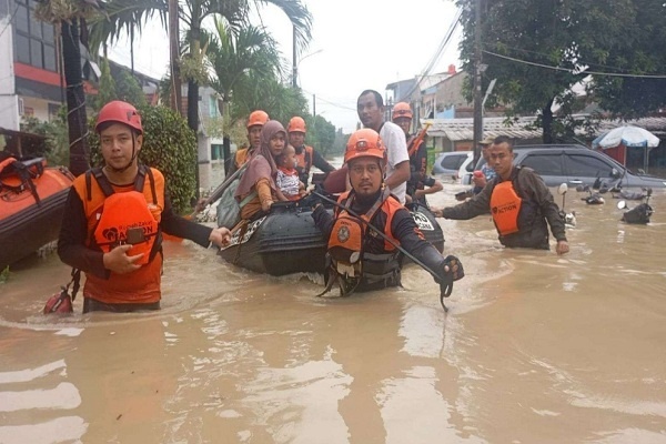 Banjir di Sejumlah Wilayah di Jakarta, Jawa Barat dan Banten