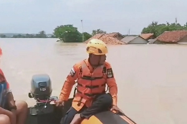 Banjir di Sejumlah Wilayah di Jakarta, Jawa Barat dan Banten