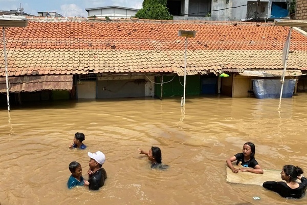 Banjir di Sejumlah Wilayah di Jakarta, Jawa Barat dan Banten