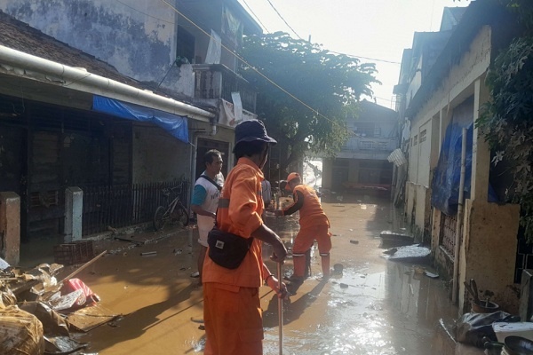 Banjir di Sejumlah Wilayah di Jakarta, Jawa Barat dan Banten