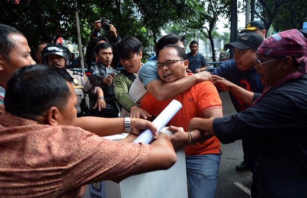 Simulasi Pengamanan Pemilu di KPUD Jakarta Selatan