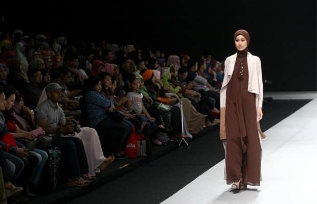 Peragaan Busana Muslim Banjiri Pergelaran IFW 2014