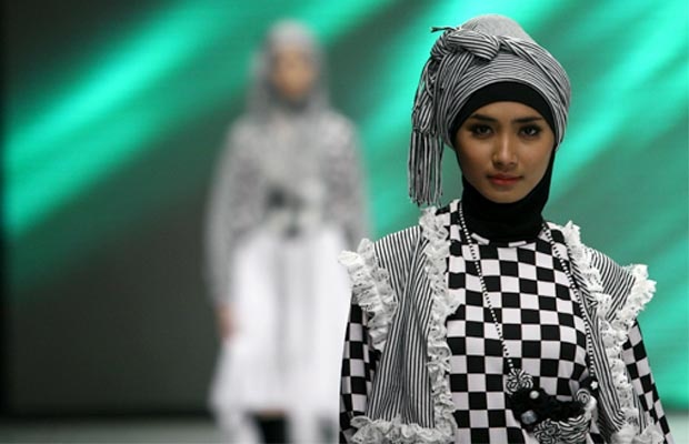 Peragaan Busana Muslim Banjiri Pergelaran IFW 2014