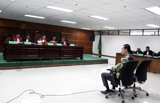 Sidang Perdana Tubagus Chaeri Wardana