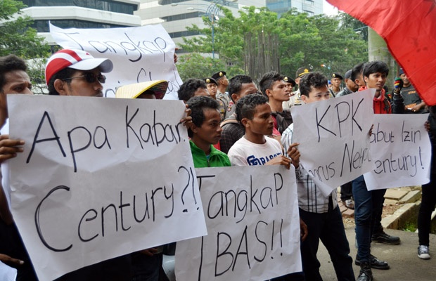 Demo Tuntut KPK Berani Usut Kasus Century