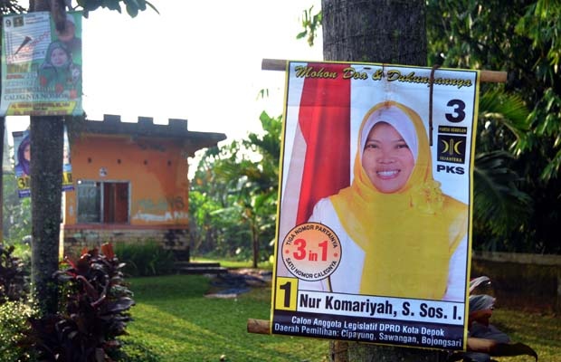 Kembali Alat Peraga Caleg Langgar Aturan KPU