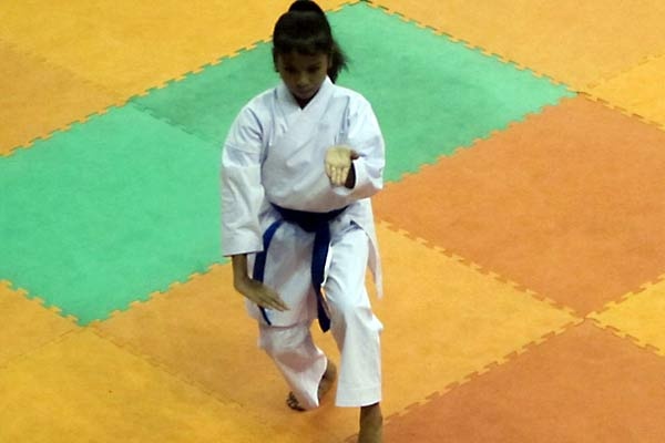 UIOKC 2014: Putri Sari Juara Kata Individual Pemula Putri