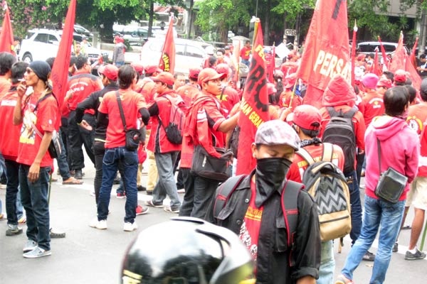 Terkait Aksi Buruh Rute Transjakarta Dialihkan