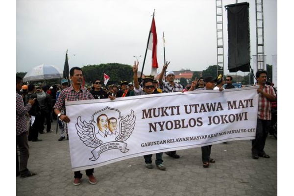 Kirab Budaya dan Deklarasi Jogja Istimewa untuk Jokowi-JK