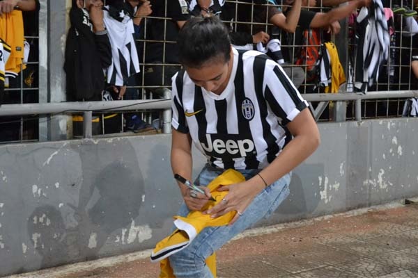 Juventini Indonesia "Serbu" Nadine Alexandra