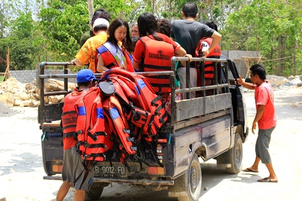 Akhir Pekan Ribuan Pengunjung Sambangi Goa Pindul