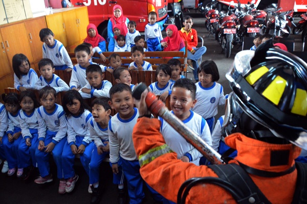 Pendidikan Penanggulangan Bencana Kepada Anak TK