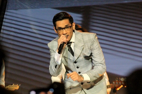 Afgan Persembahkan ‘Dari Hati’ di Hari Kasih Sayang