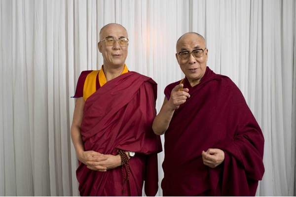 Dalai Lama Genap 75 Tahun Melayani