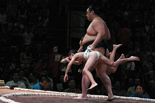 Jawara Sumo Jepang Tampil di Sumo Tournament in Jakarta 2013