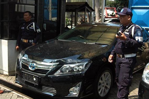 KPK Sita Mobil Mewah Rudi Rubiandini