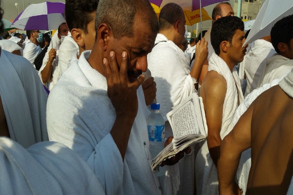 Dua Juta Umat Muslim Berkumpul di Arafah