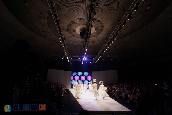 Indonesia Fashion Week 2016 Resmi Dibuka Hari Ini