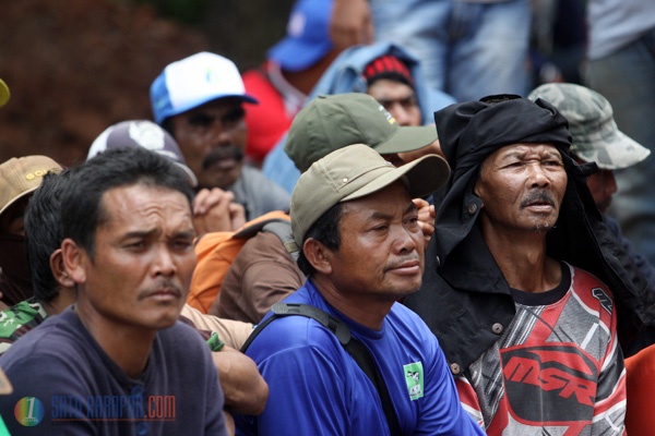 Massa AGRA Unjuk Rasa Tuntut Hentikan Perampasan Tanah