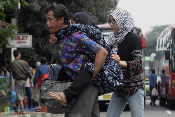 Terminal Kampung Rambutan Mulai Dipadati Calon Penumpang 