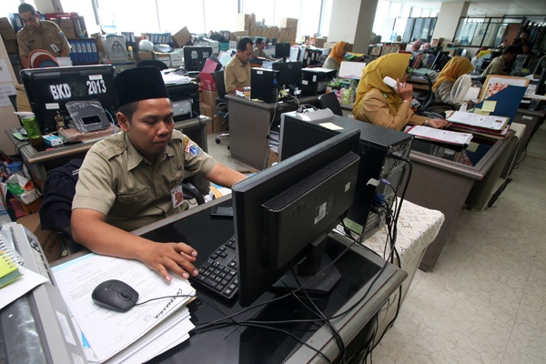 Halal Bihalal di Kantor Pemerintah Pusat dan Daerah