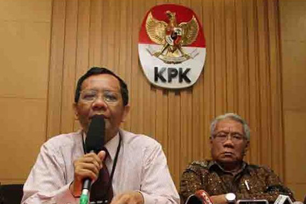 Majelis Kehormatan MK Menyambangi KPK