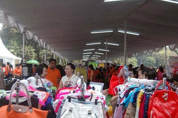 Perayaan HUT GPIB Menggelar Mega Bazar