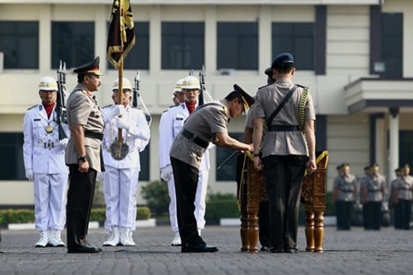 Serah Terima Jabatan, Komjen Sutarman Resmi Menjadi Kapolri