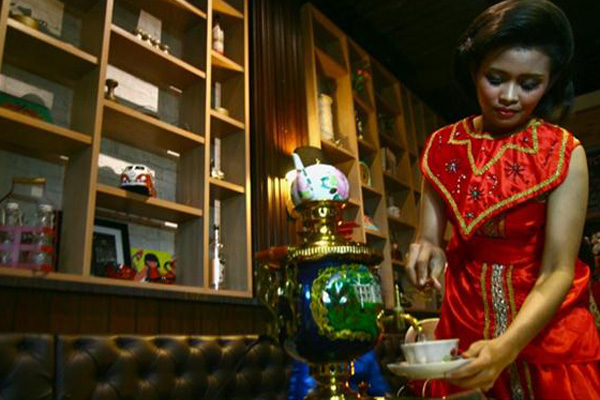 Menikmati Tradisi Minum Teh dari Berbagai Negara dan Wilayah di Indonesia