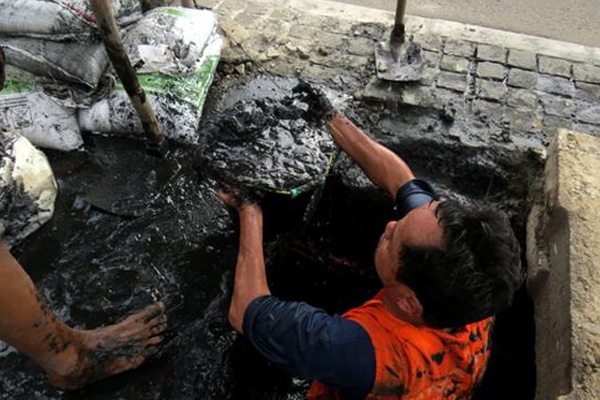 Antisipasi Banjir Gorong-gorong di Jakarta Dibersihkan