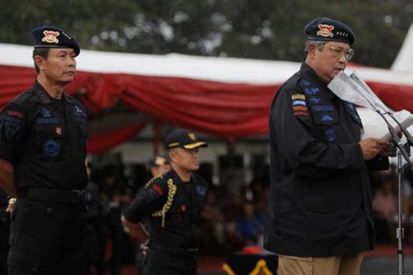 SBY Terima Anugerah Warga Kehormatan Korps Brimob Polri